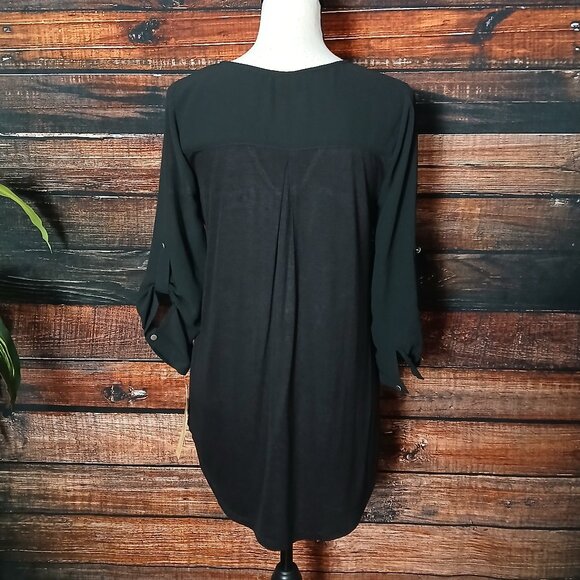 NWT Takara Tunic Top S Black Sheer 3/4 Sleeve Roll Tab Cuffs Hi Low - Picture 5 of 10